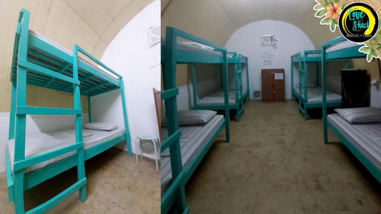 Love Shack Hostel & Cafe San Juan  Esterno foto